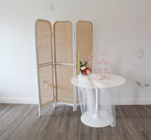 White Tulip Table