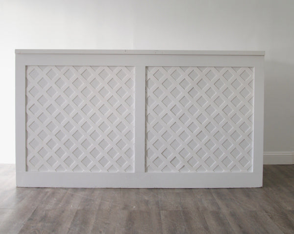 Lattice Bar with Multiple Configurations